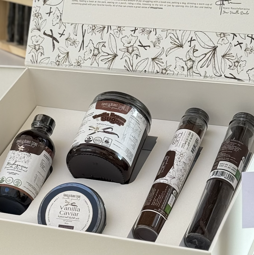 THE BAKER GIFT SET